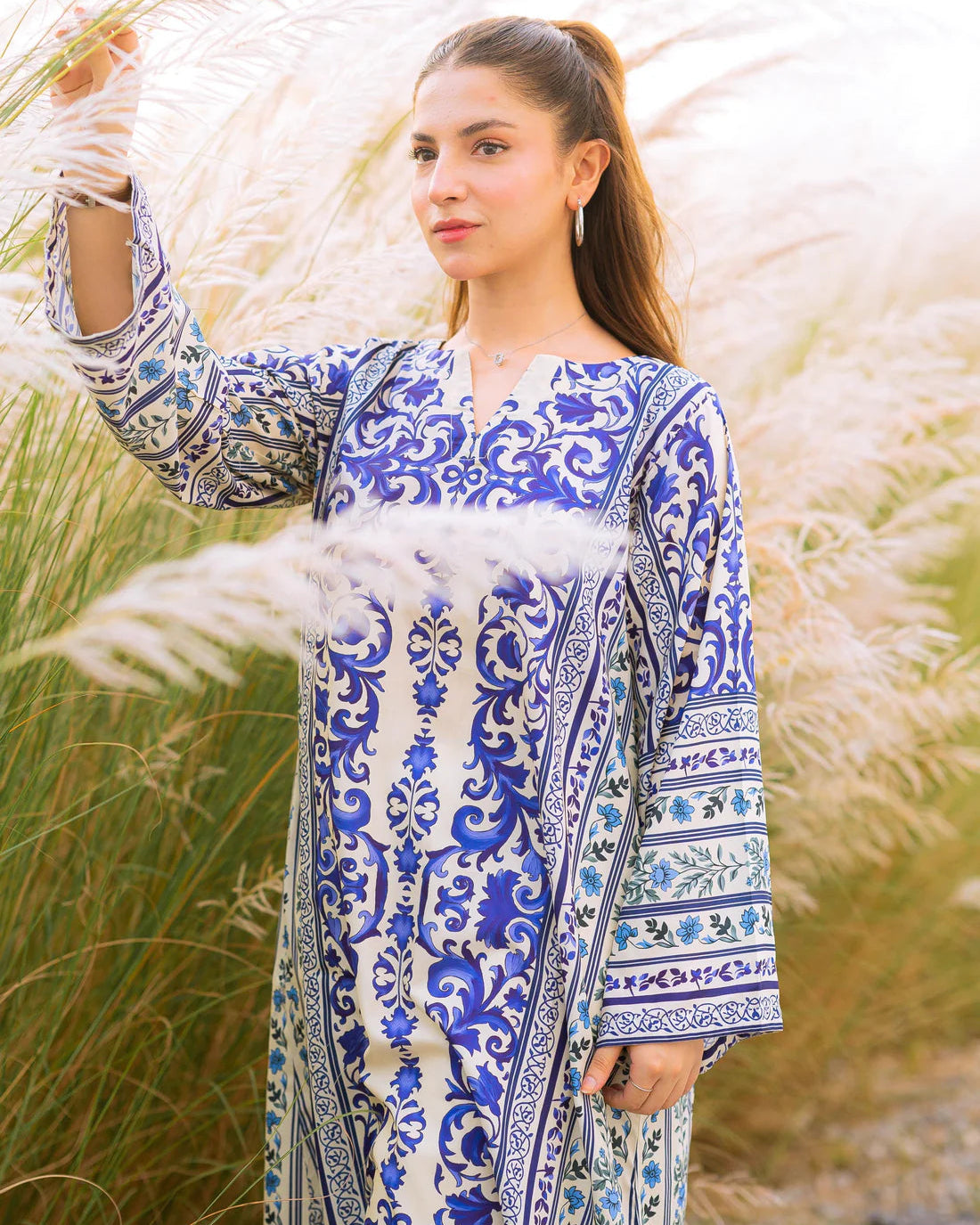 Most Viral Ayeza Khan Summer Kaftan